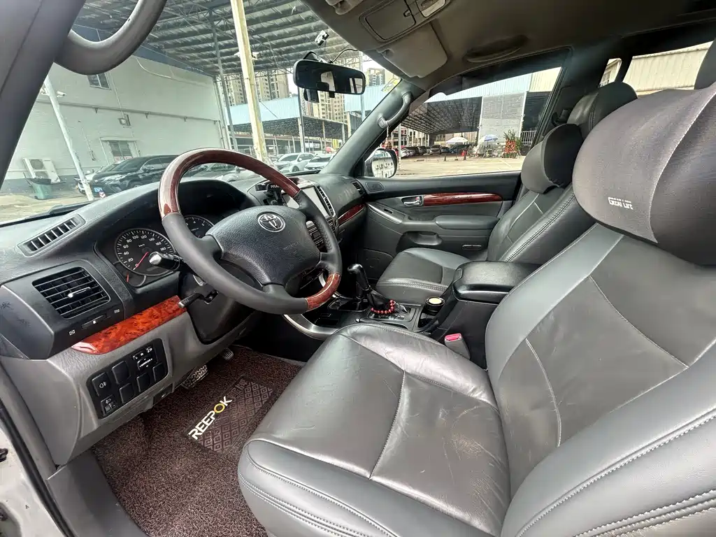 Toyota Prado (Import) — миниатюра 9
