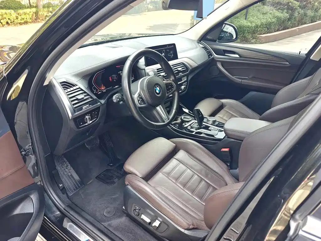 BMW X3 — миниатюра 9