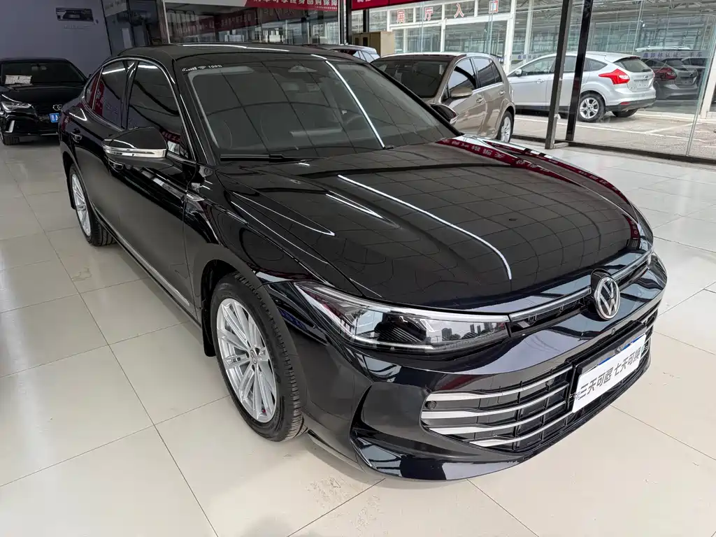 Volkswagen Passat 2025 Pro 380TSI