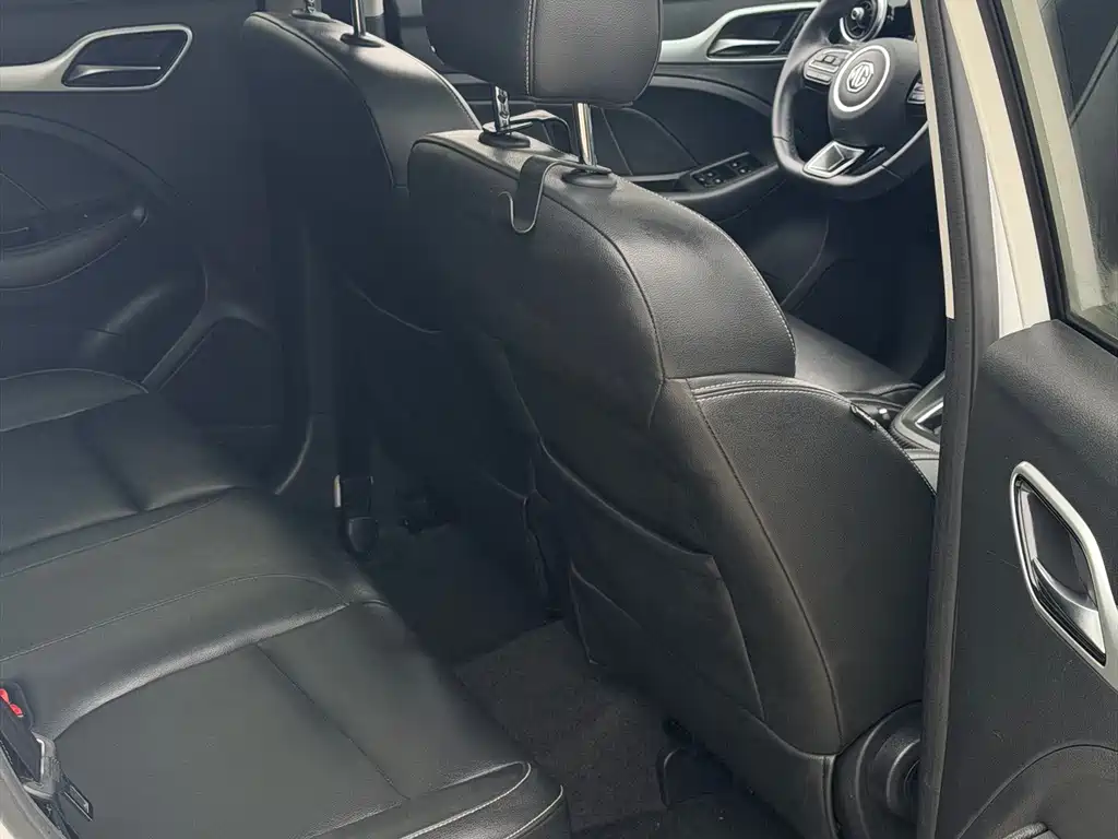 MG ZS — миниатюра 19