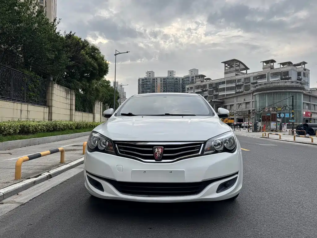Roewe 350 2015 1.5L MT Luxury