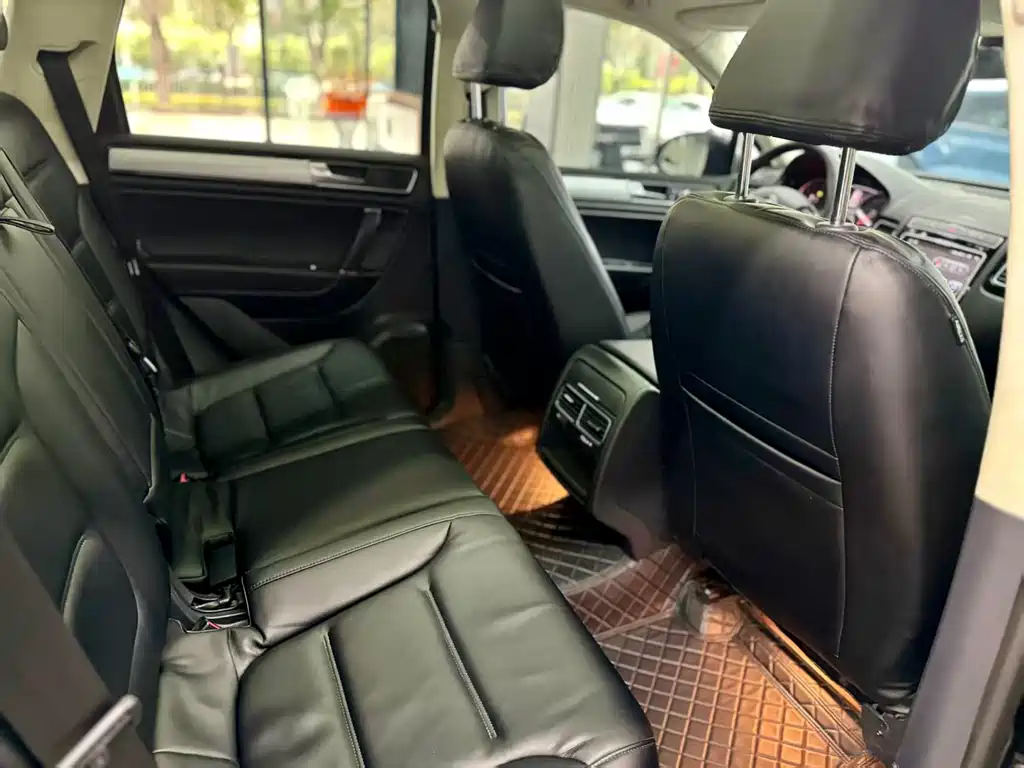 Volkswagen Touareg 2017 3.0TSI