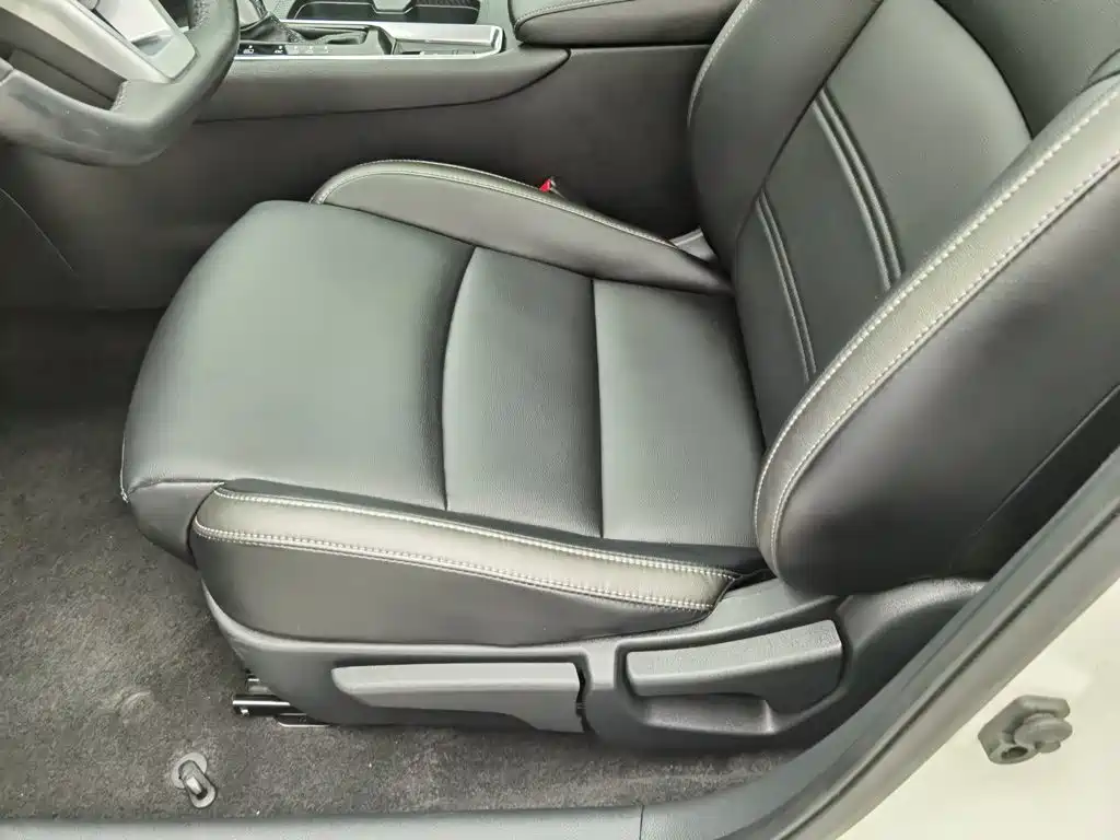 Nissan Sylphy — миниатюра 20