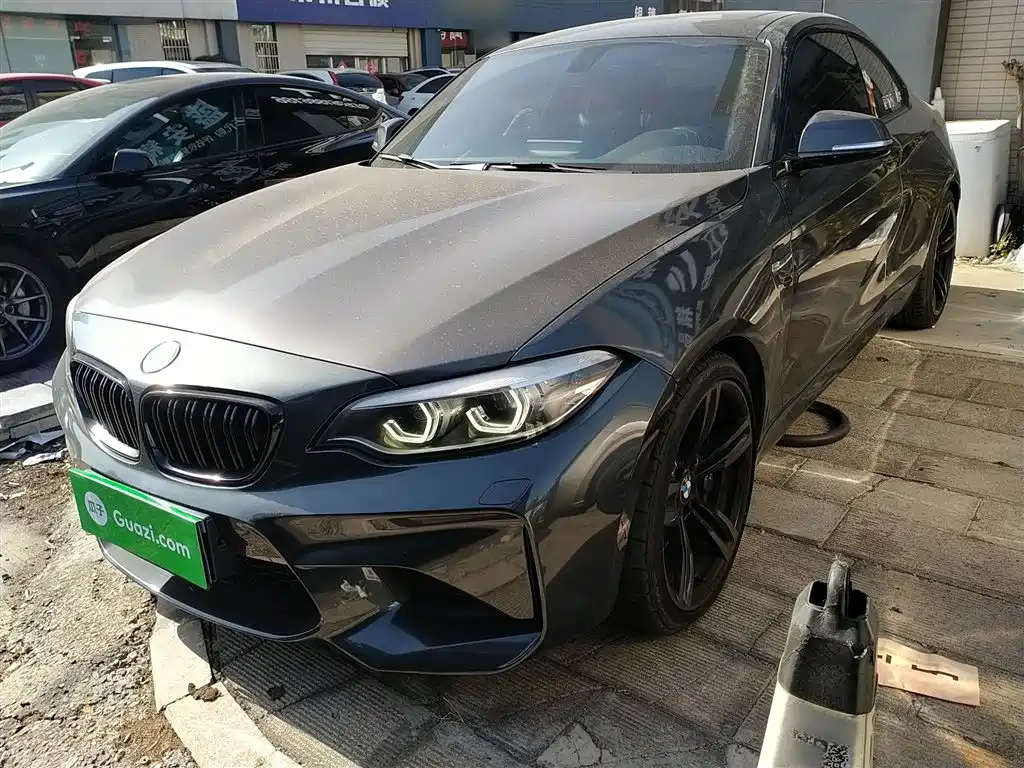 BMW M2