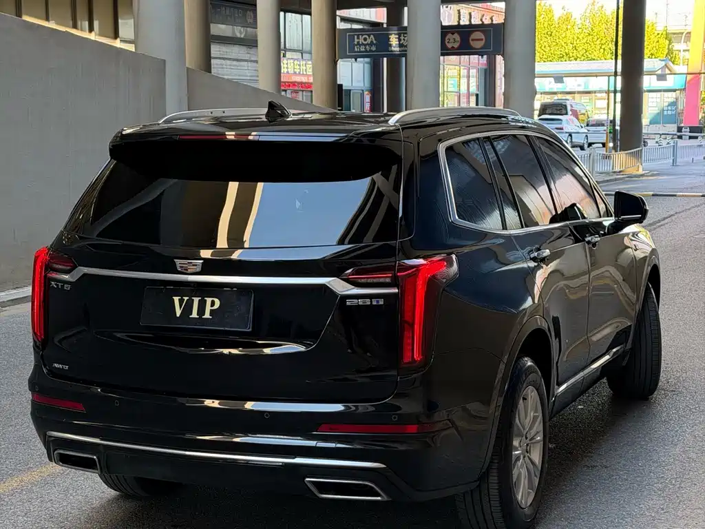Cadillac XT6 — миниатюра 6