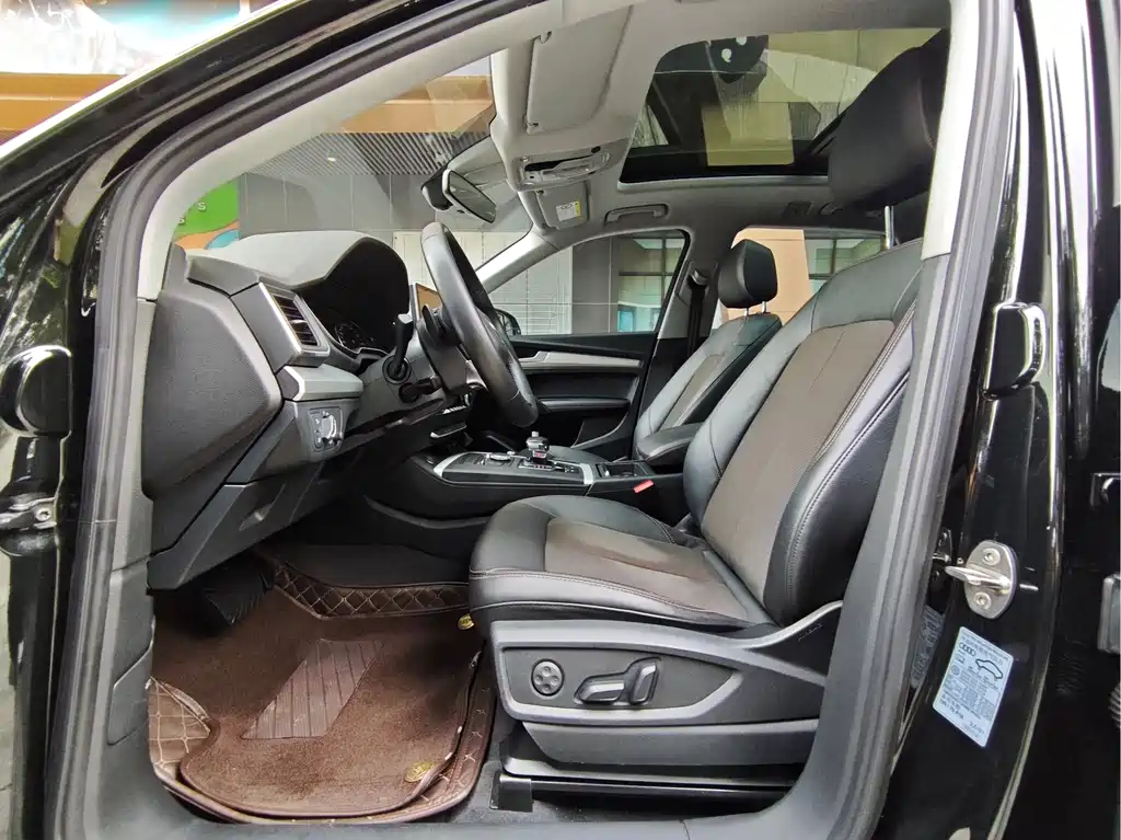 Audi Q5L 2020 40 TFSI