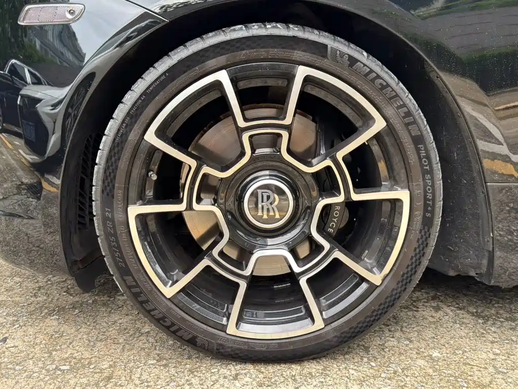 Rolls-Royce Wraith — миниатюра 4