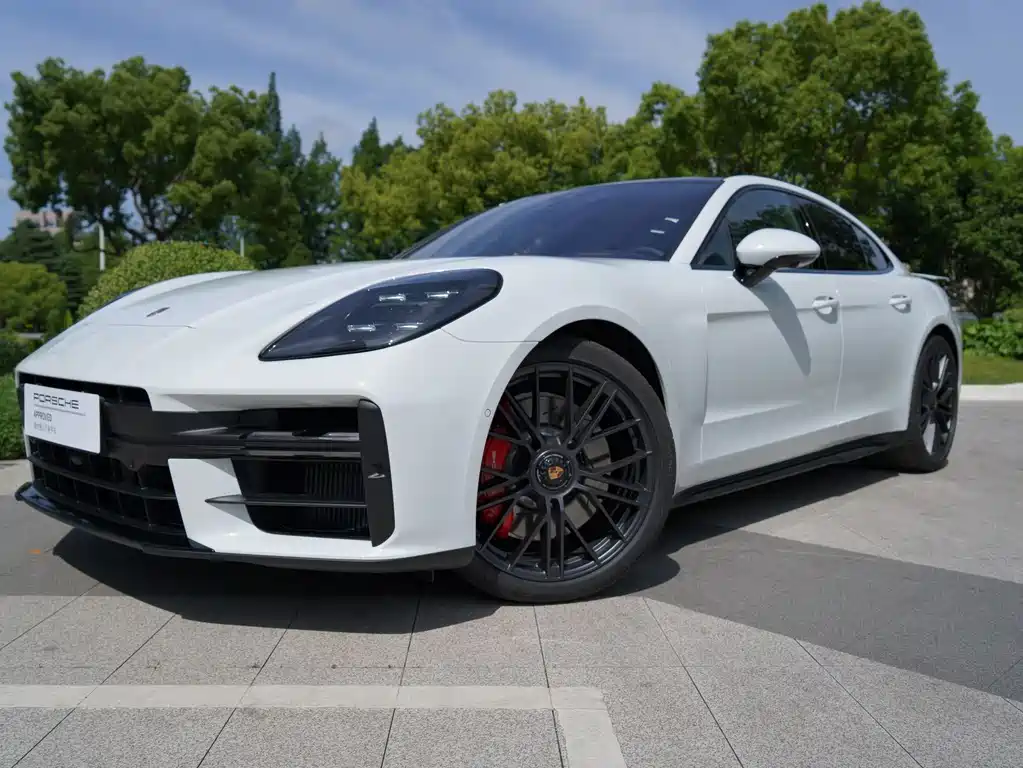 Porsche Panamera 2026