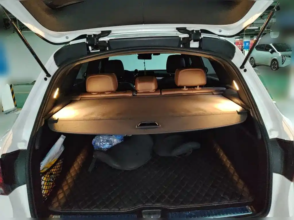 Mercedes-Benz GLC — миниатюра 20