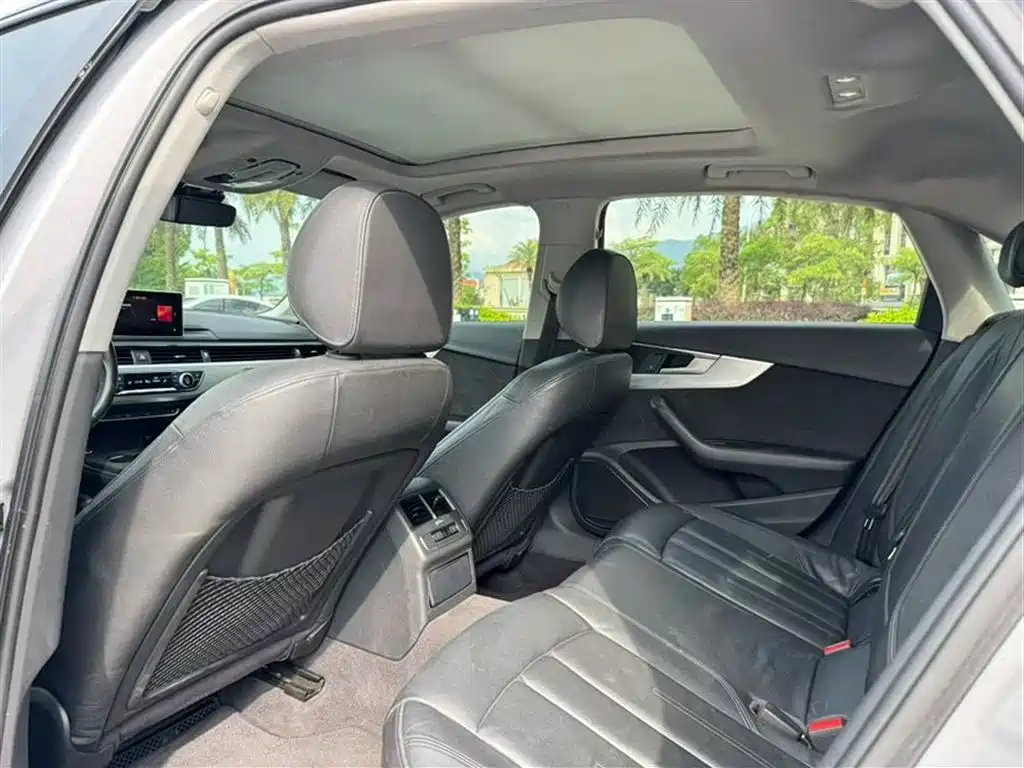 Audi A4L 2017 45 TFSI quattro Sport