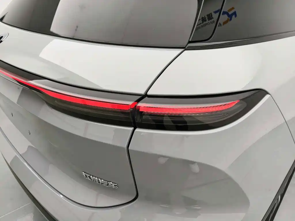 NIO ES6 — миниатюра 22