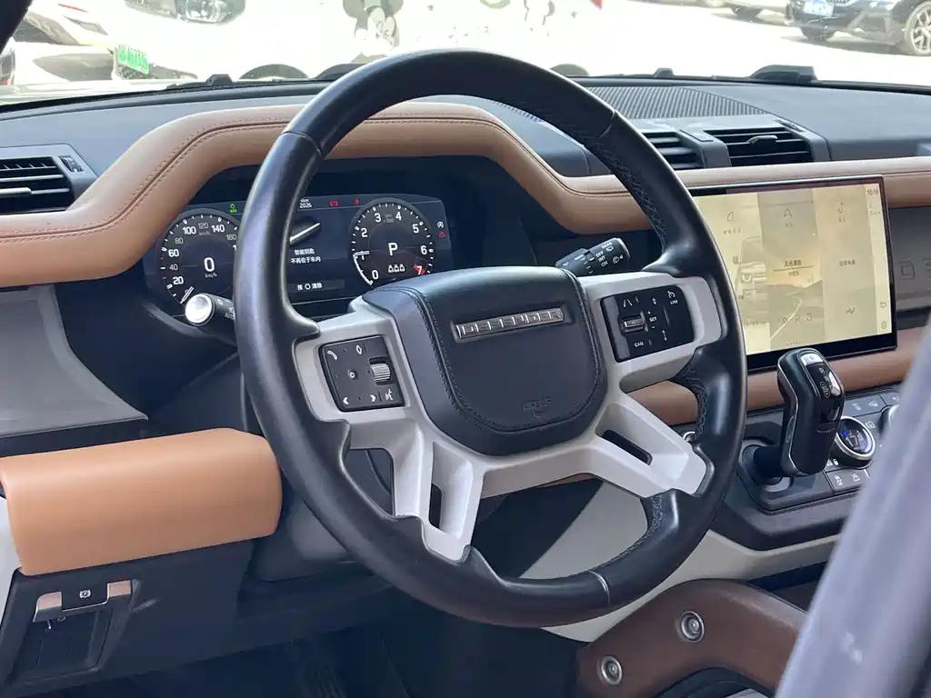 Land Rover Defender — миниатюра 5