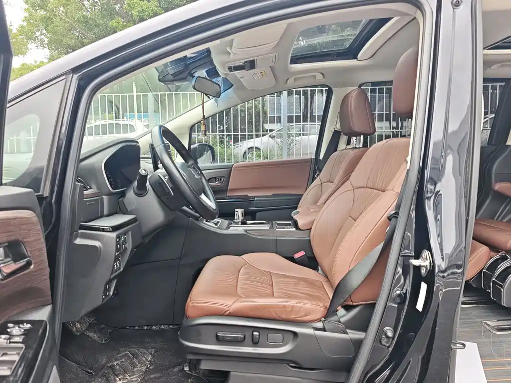 Honda Odyssey — миниатюра 6