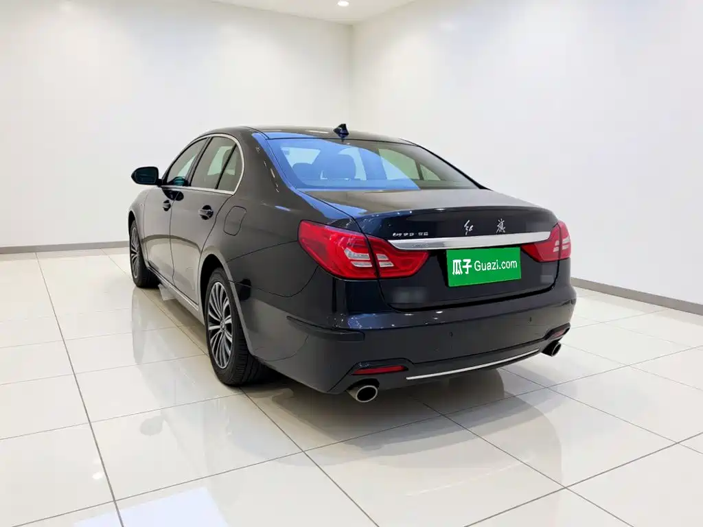 Hongqi Hongqi H7 — миниатюра 4