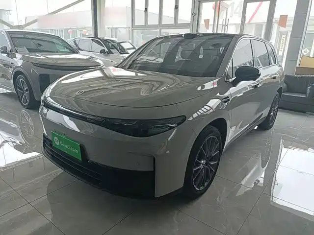 2025 Leapmotor C10
