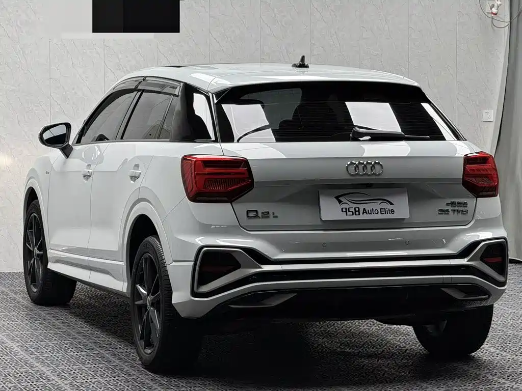 Audi Q2L — миниатюра 10