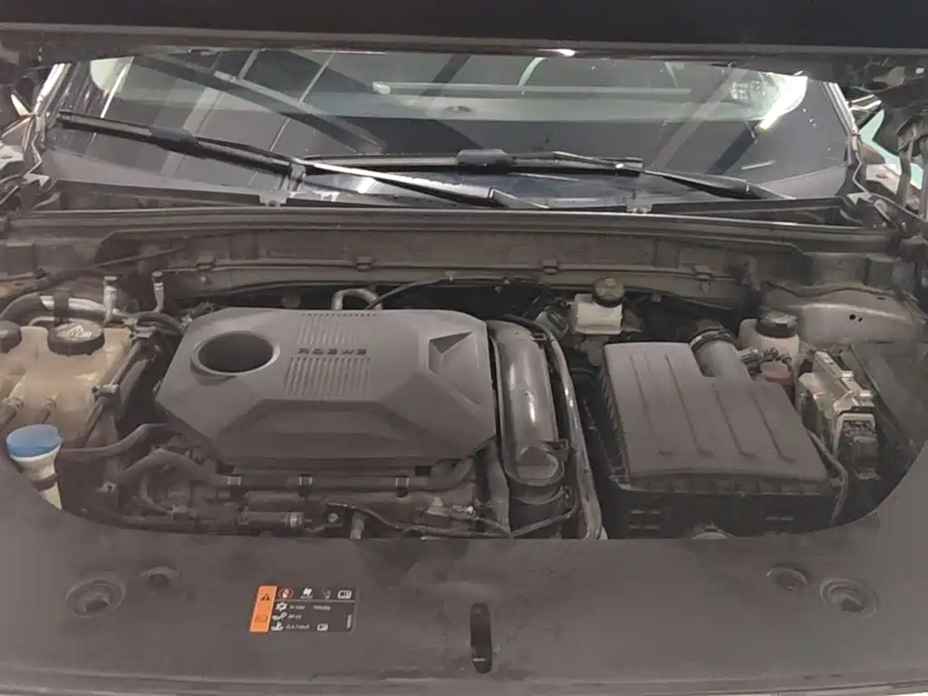 Roewe RX5 New Energy — миниатюра 16