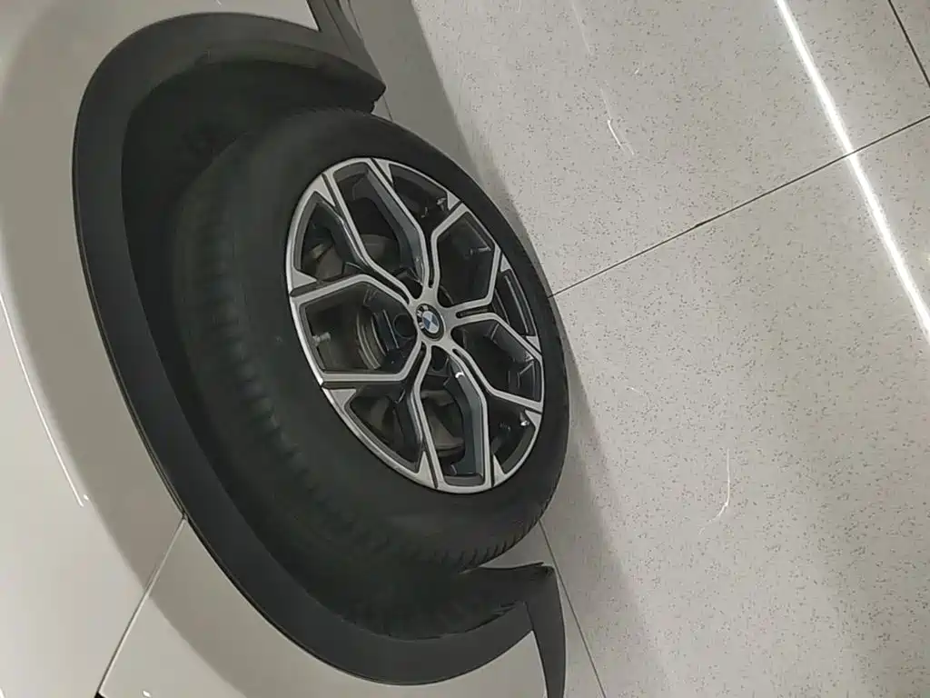 BMW X1 — миниатюра 23