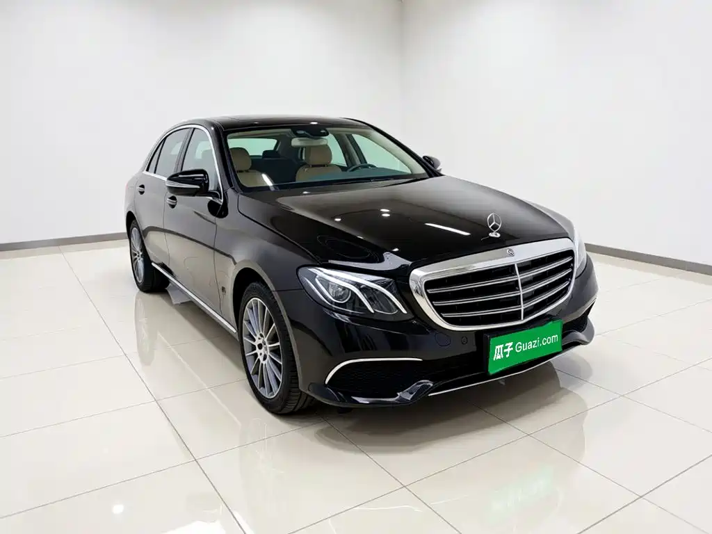 Mercedes-Benz E-Class — миниатюра 3
