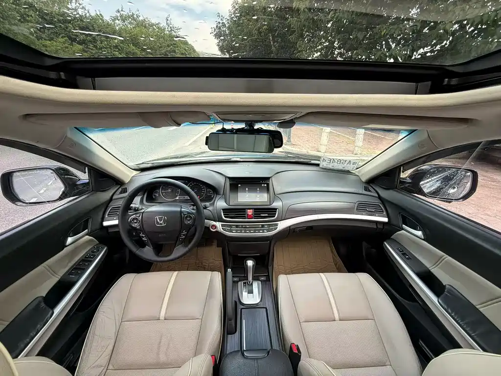 Honda Crosstour — миниатюра 7