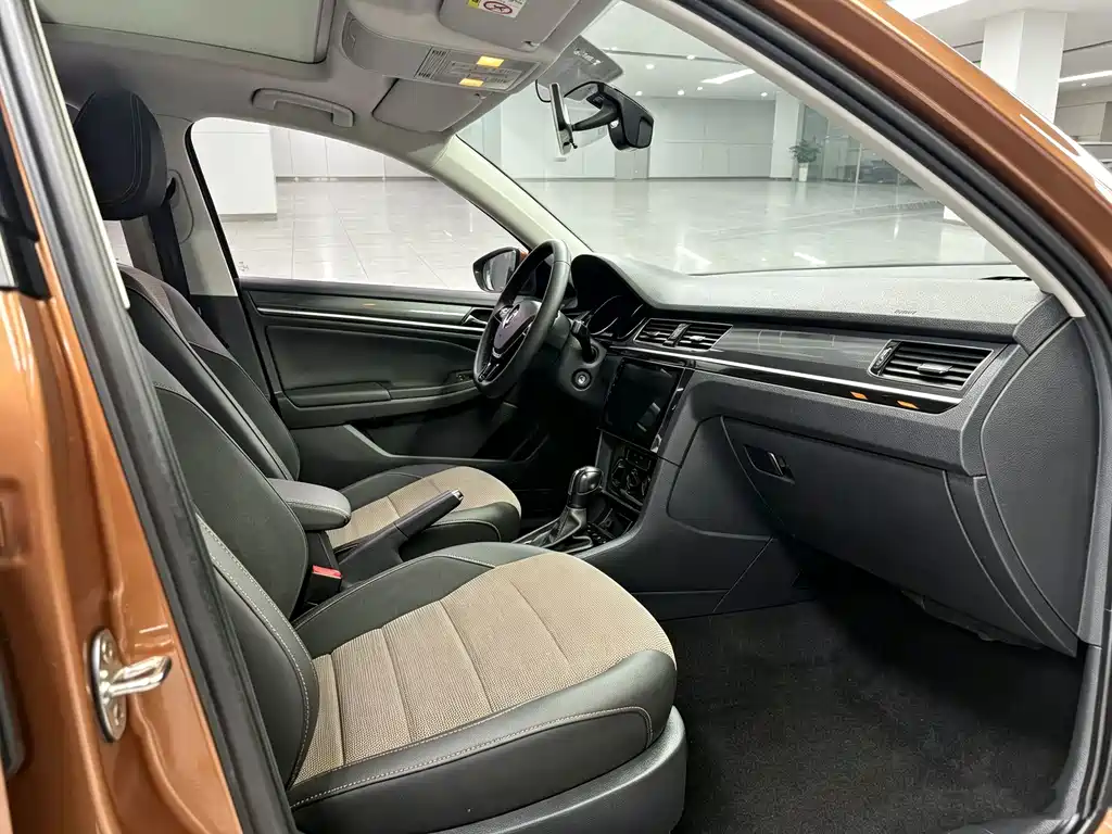 Volkswagen C-Trek — миниатюра 11