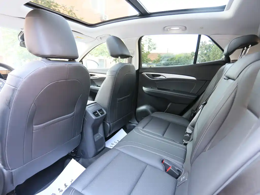 Buick Envision S — миниатюра 9