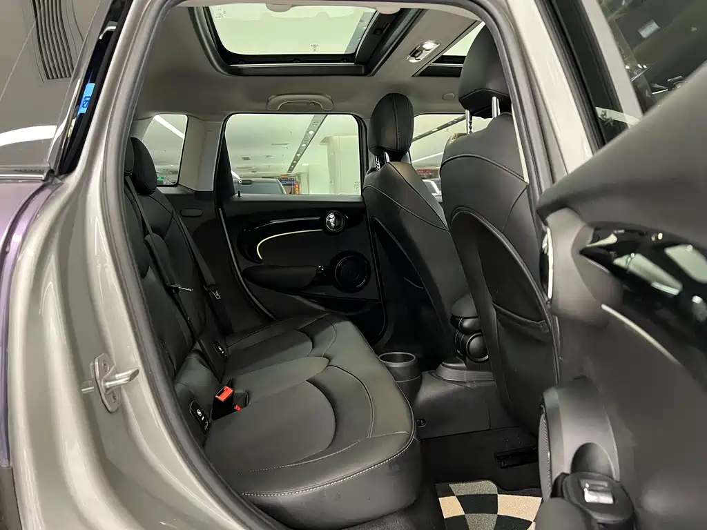 MINI Mini — миниатюра 12