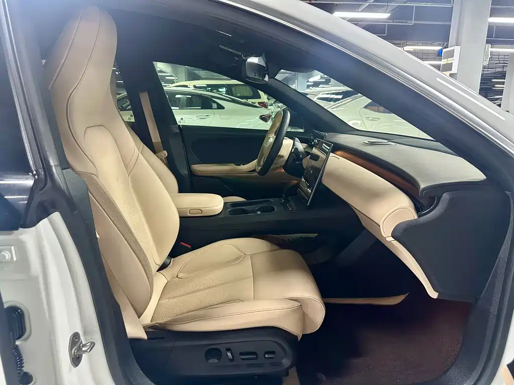 NIO ET5T — миниатюра 10