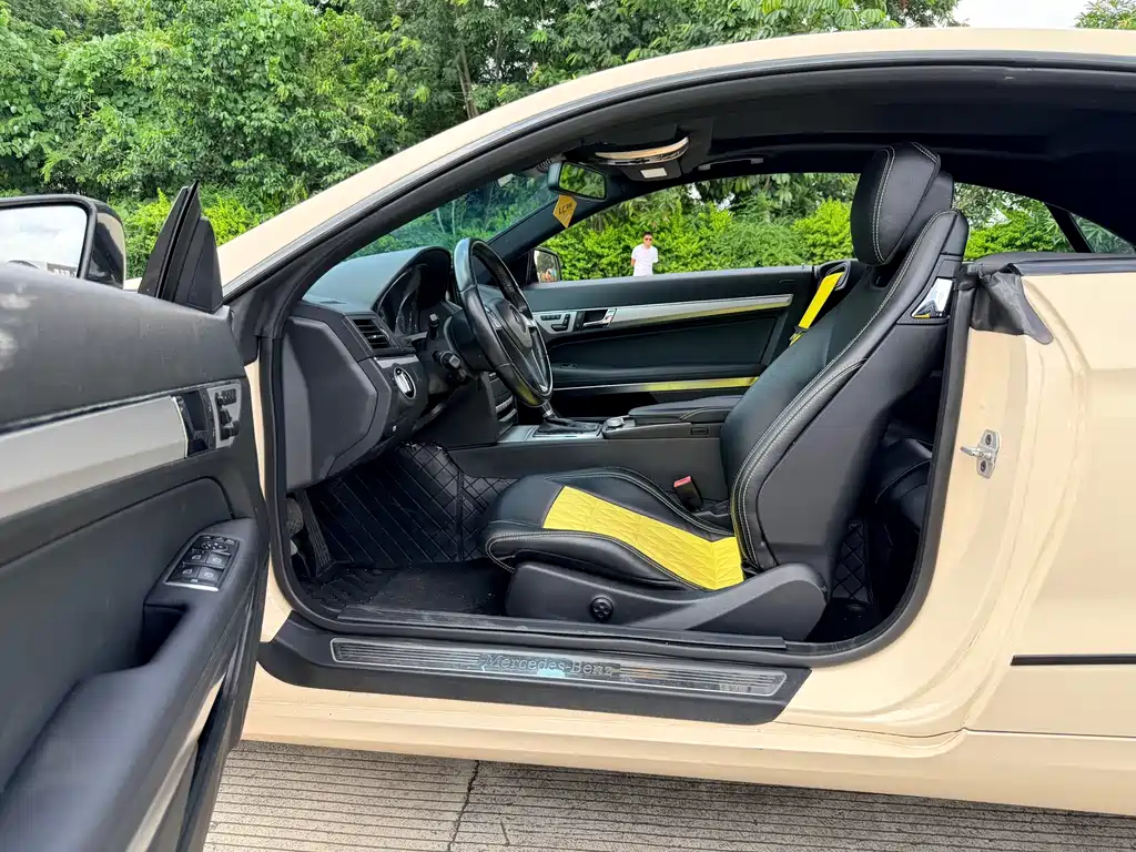 Mercedes-Benz E-Class (Import) — миниатюра 4