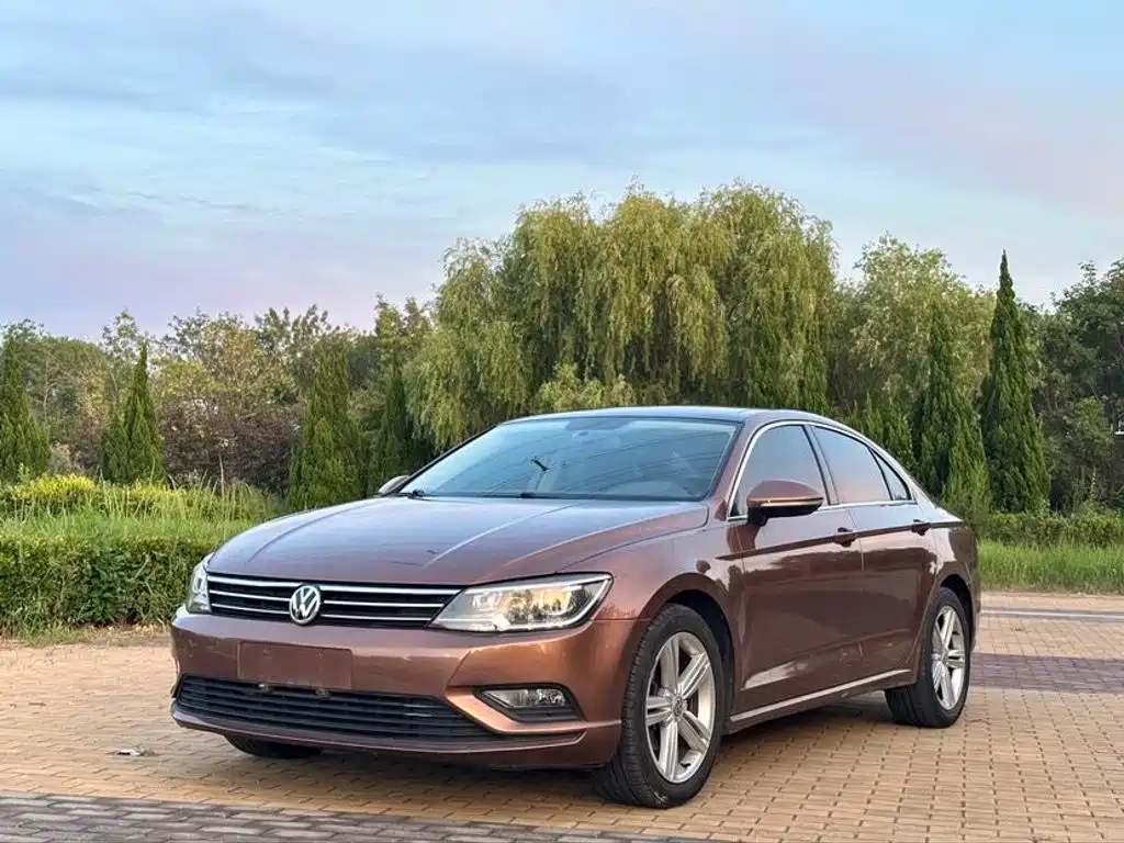 Volkswagen Lamando
