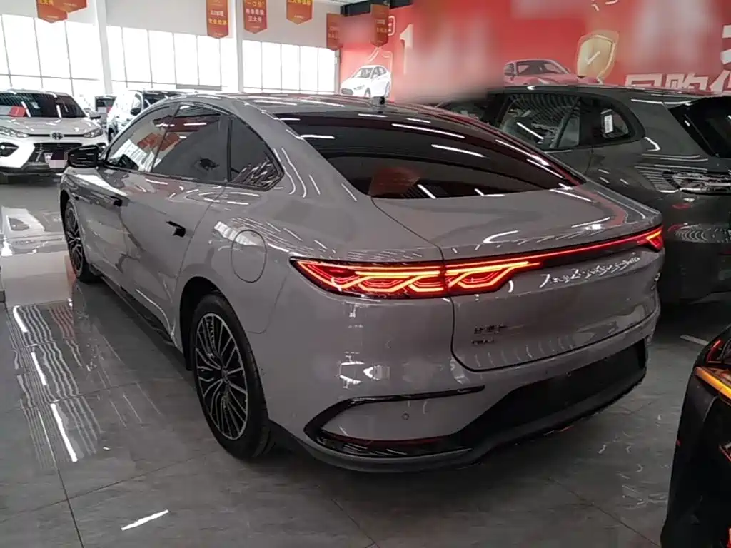 BYD Han 2025 DM-i Smart Drive 125KM Flagship