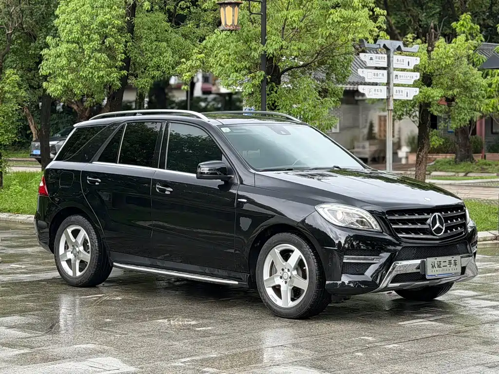 Mercedes-Benz M-Class — миниатюра 3