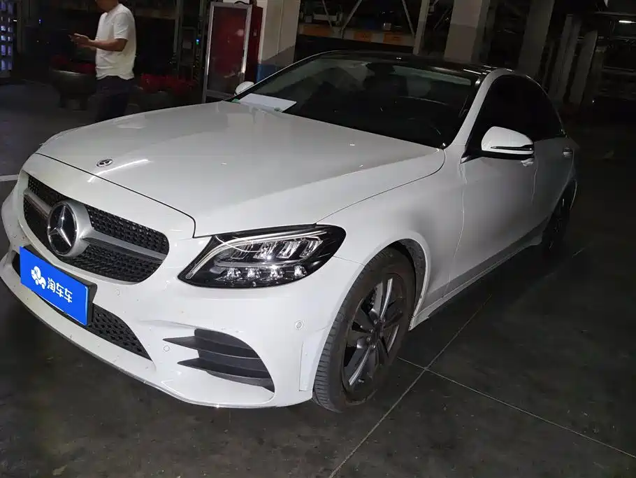 Mercedes-Benz C-Class 2021