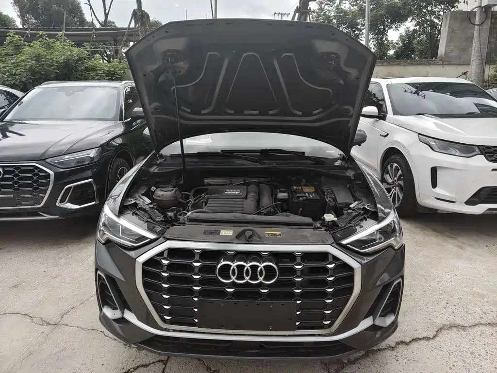 Audi Q3 — миниатюра 11