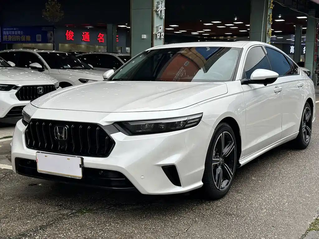 Honda Inspire 2024