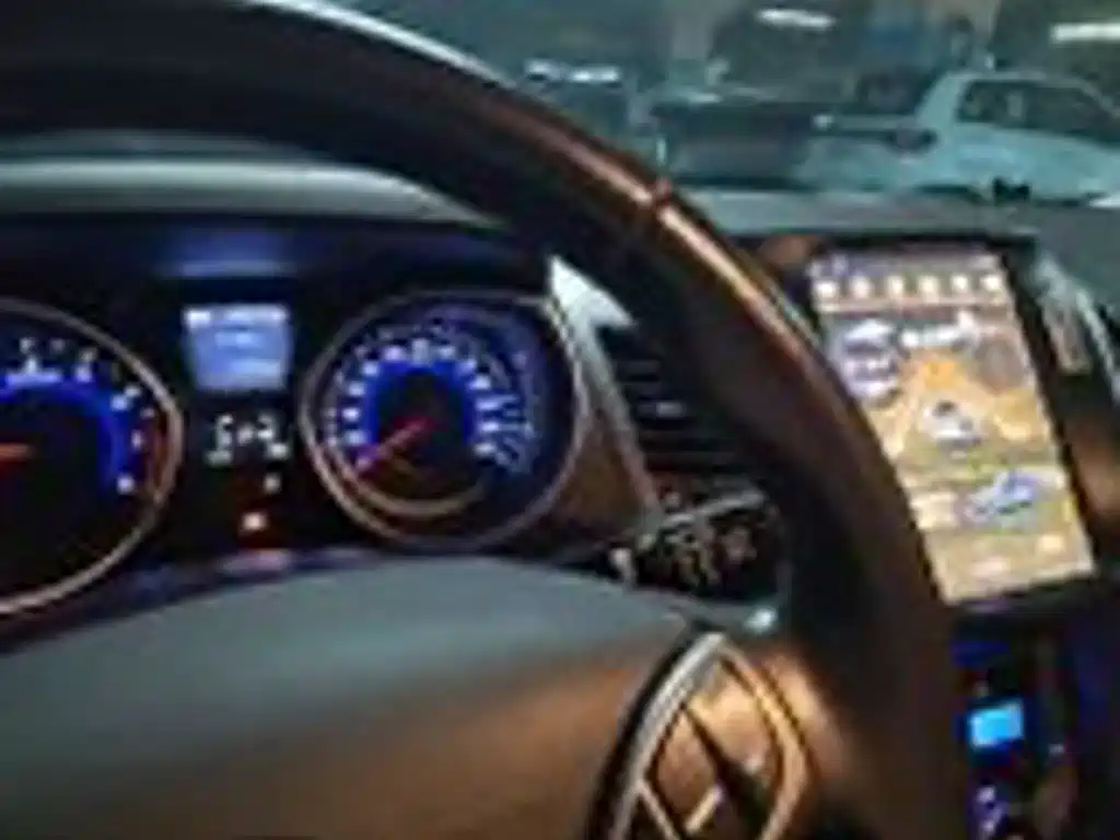 Hyundai Elantra Langdong — миниатюра 14