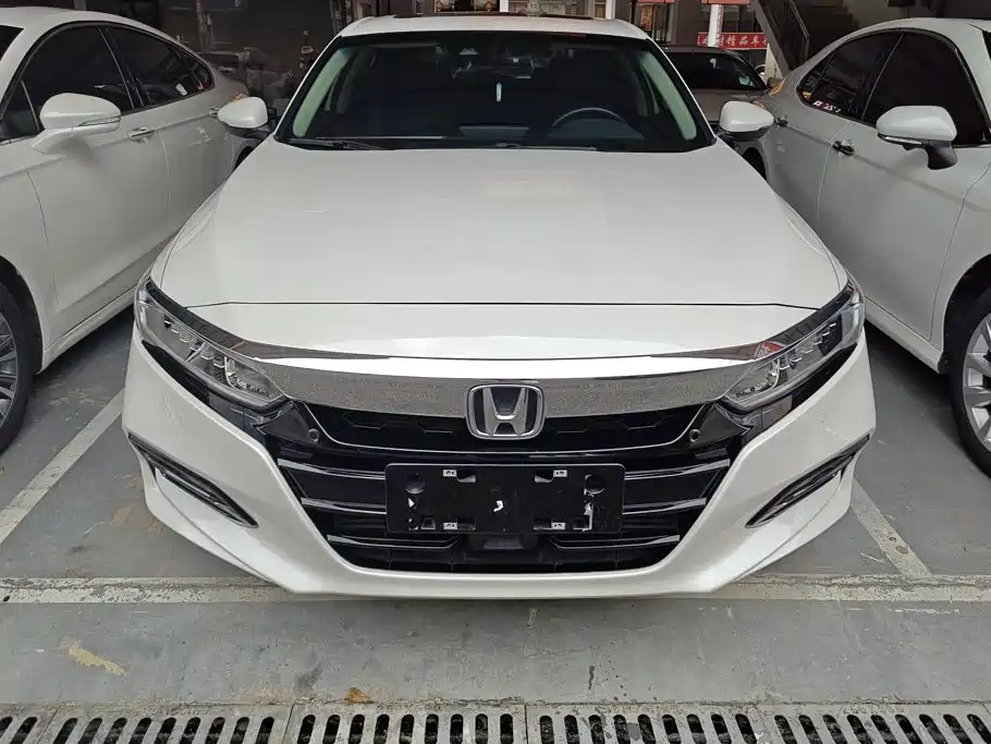 Honda Accord — миниатюра 2