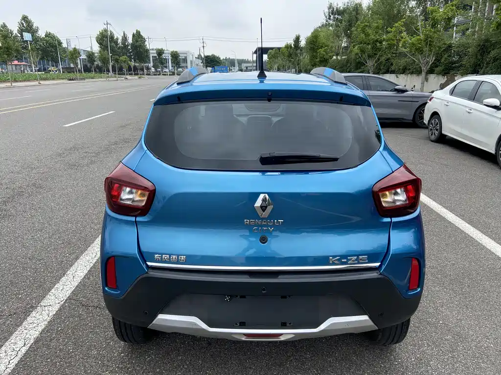 Renault City K-ZE — миниатюра 5