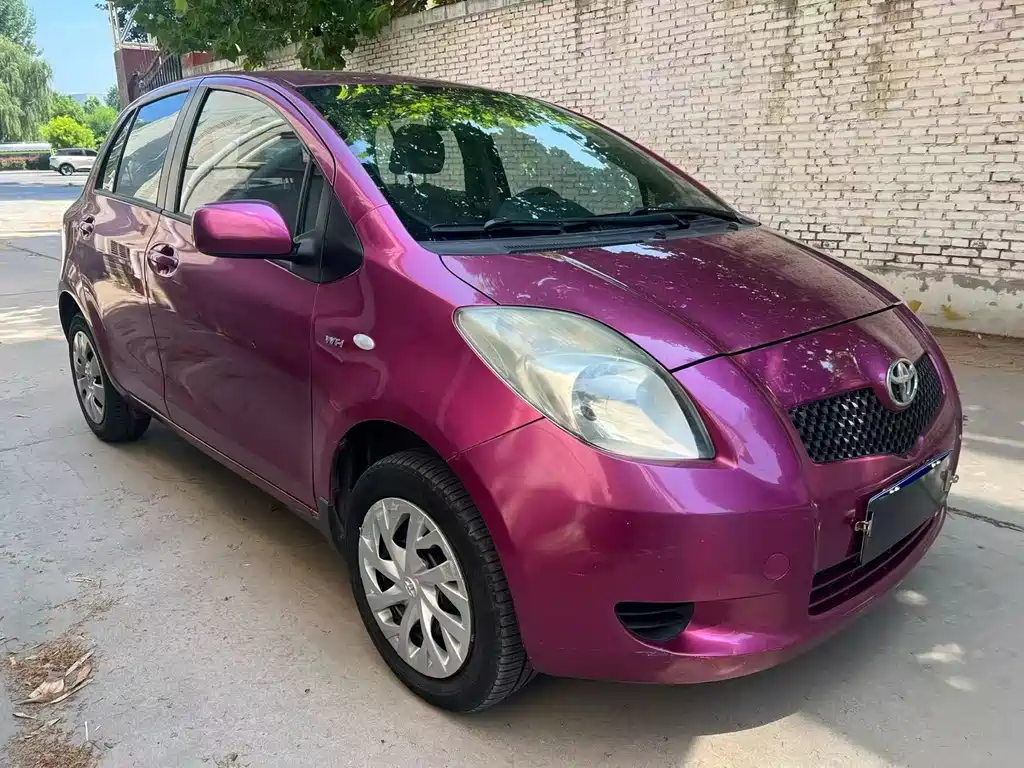Toyota Yaris — миниатюра 3