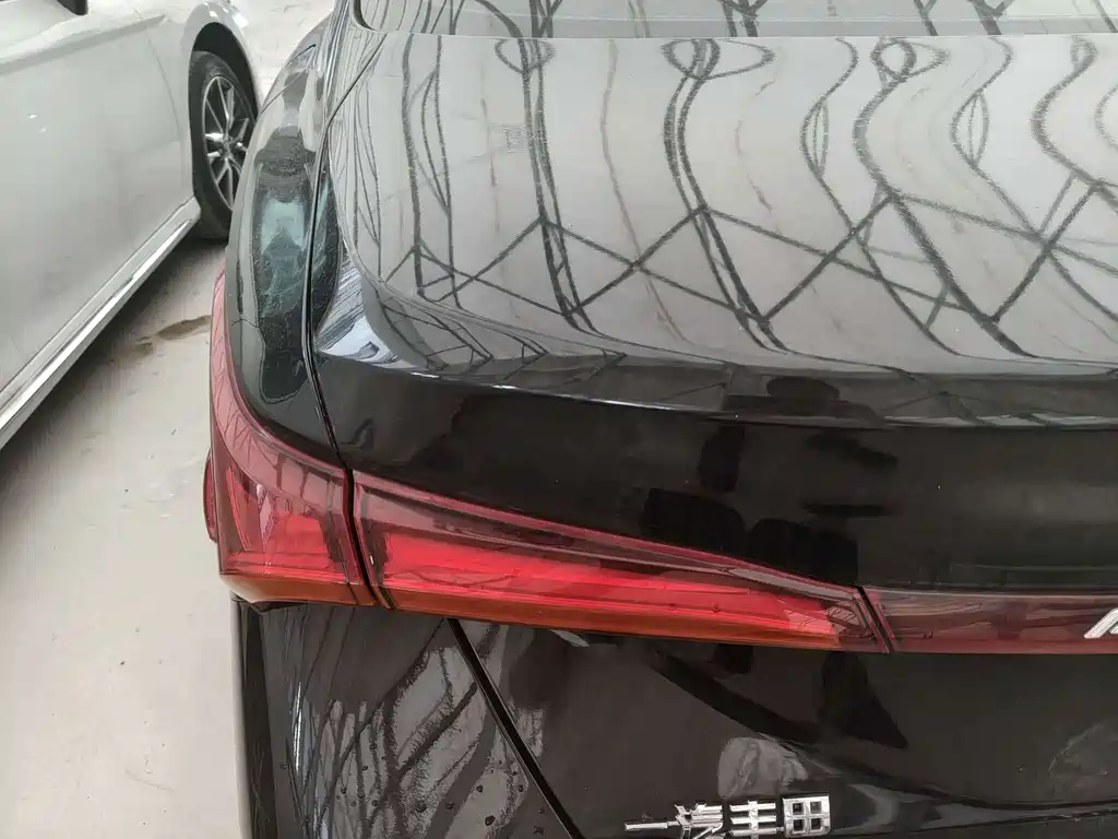 Toyota Avalon — миниатюра 7