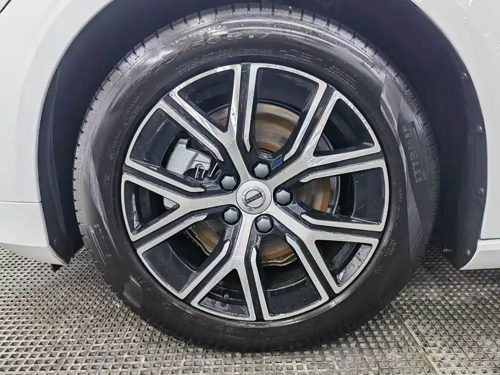 Volvo S60 — миниатюра 18