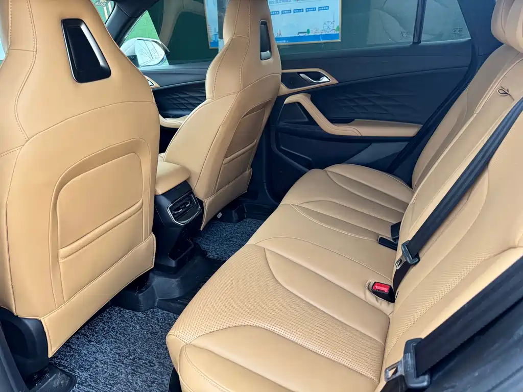 Roewe RX5 — миниатюра 5