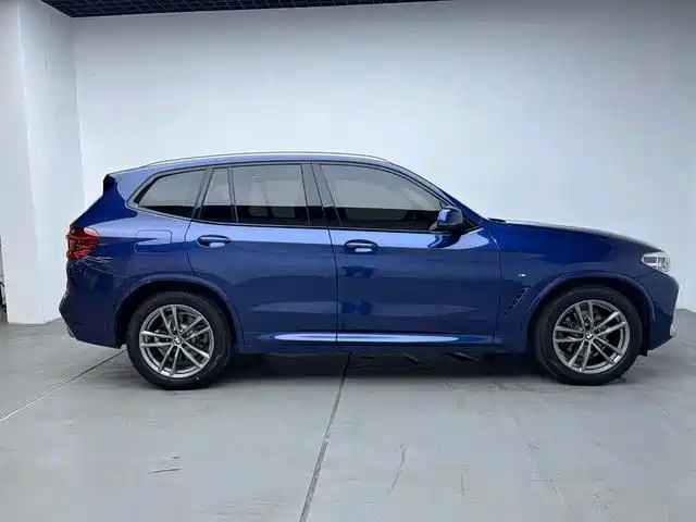 BMW X3 — миниатюра 7