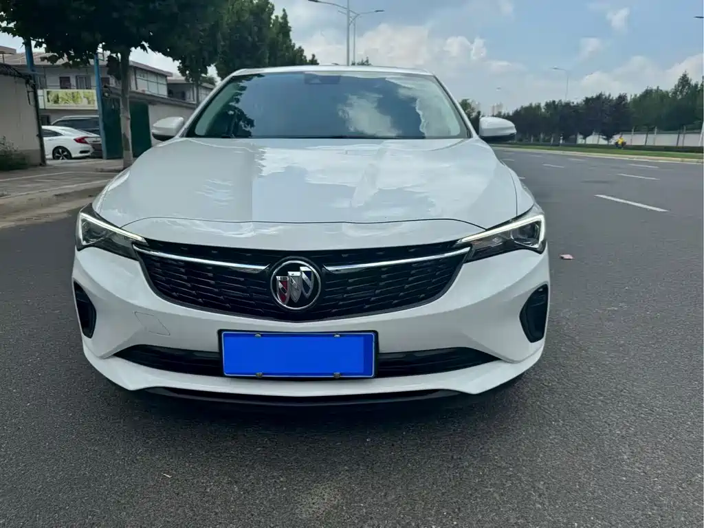 Buick Verano — миниатюра 2