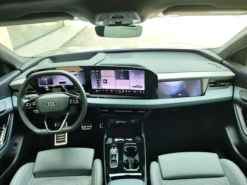 Audi Q6L e-tron — миниатюра 10
