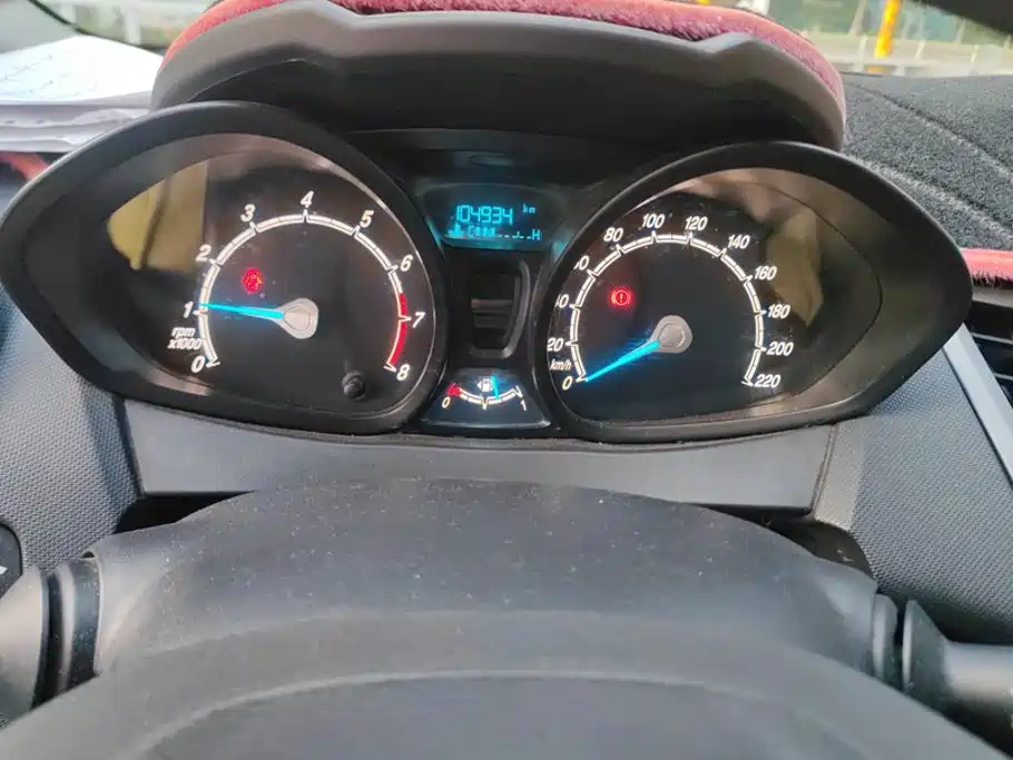 Ford Fiesta — миниатюра 14