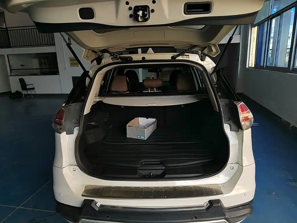 Nissan X-Trail — миниатюра 19