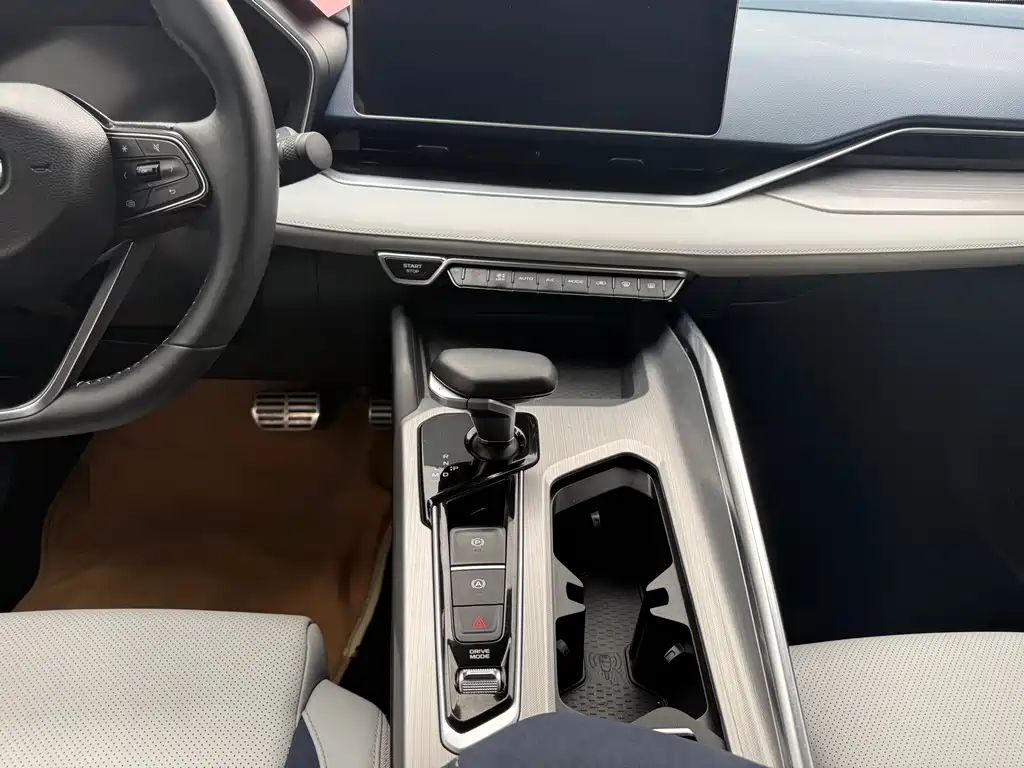 Geely Xingrui — миниатюра 10