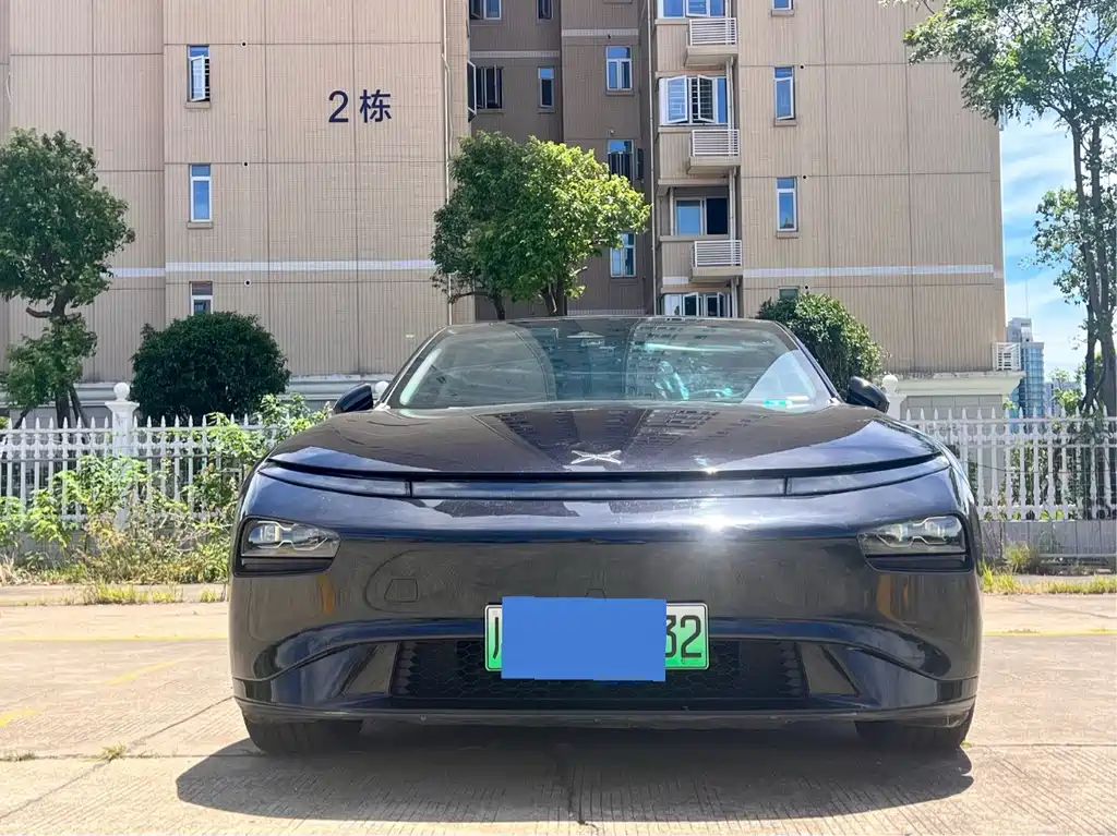 XPeng P7 — миниатюра 2