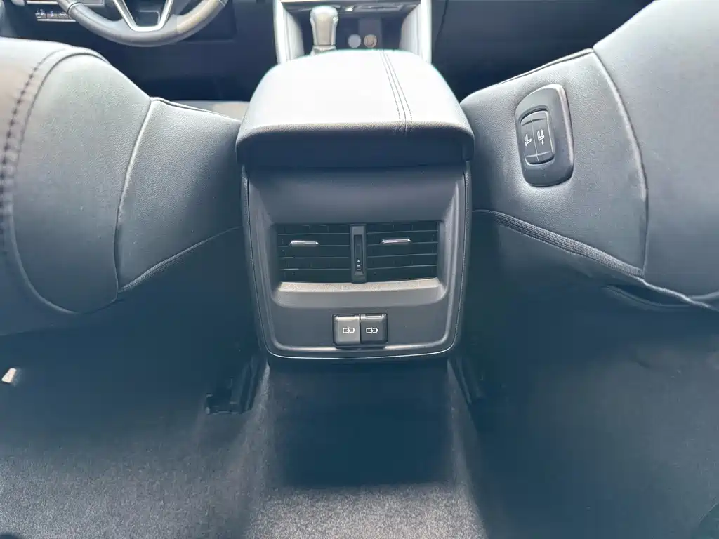 Toyota Avalon — миниатюра 17
